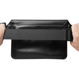 Saszetki wodoszczelne Spigen A620 Universal Waterproof Waist Bag Black [2 PACK]